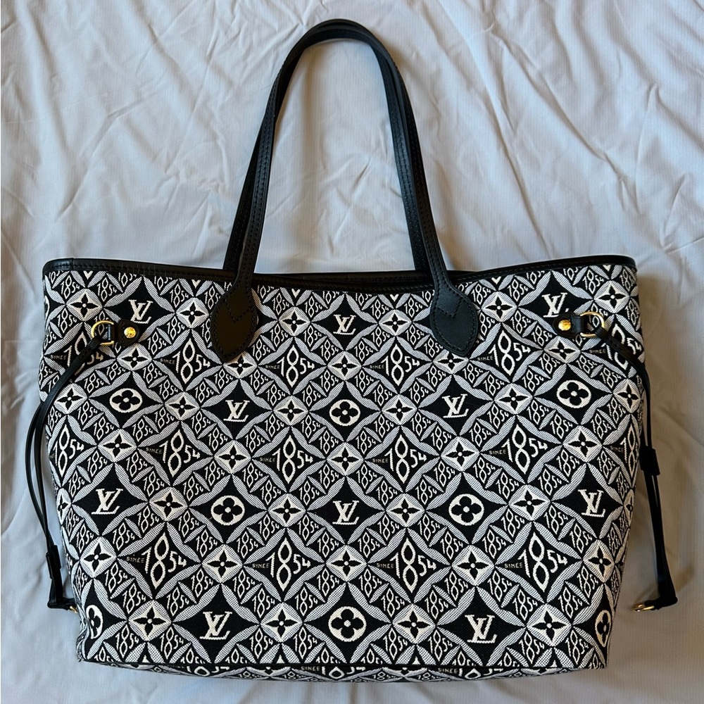 Louis Vuitton Authentic Neverfull MM